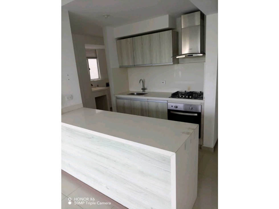 APARTAMENTO EN VENTA EN VALLE DEL LILI SUR DE CALI — foto 2