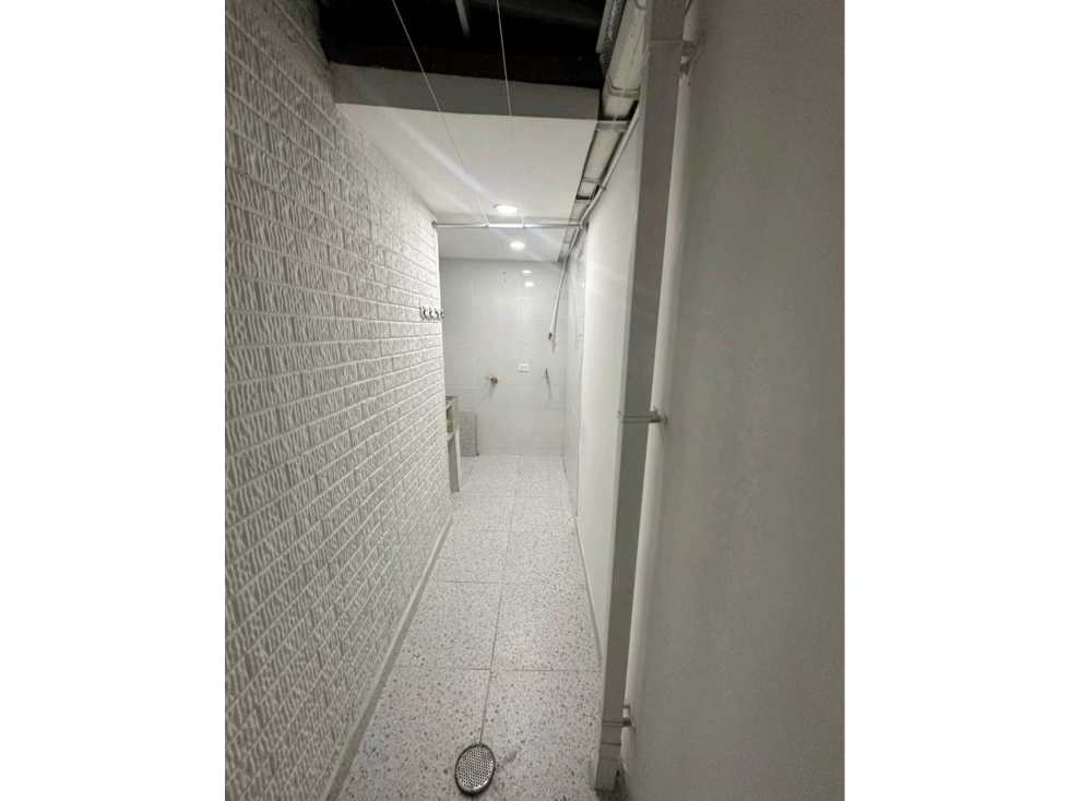 APARTAMENTO EN VENTA EN VALLE DEL LILI SUR DE CALI — foto 3