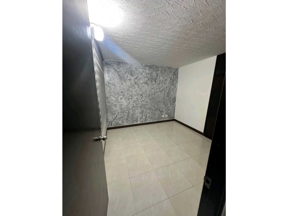 APARTAMENTO EN VENTA EN VALLE DEL LILI SUR DE CALI — foto 5