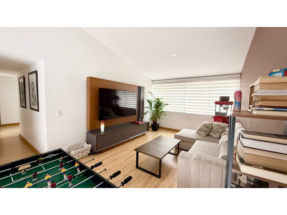 Apartamento dúplex en venta Loma del Tesoro, El Poblado - Medellín — foto 3