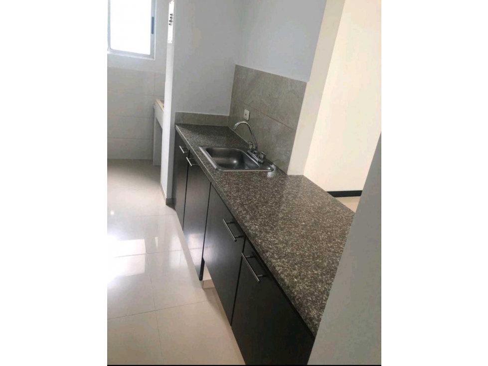 APARTAMENTO EN VENTA EN VALLE DEL LILI SUR DE CALI