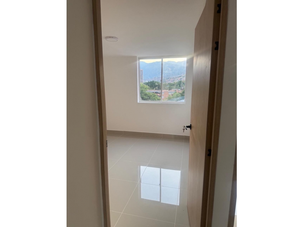 Apartamento en Venta en Calasanz - Medellín — foto 3