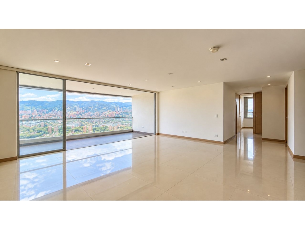 Apartamento en Venta Santa María de los Ángeles, El Poblado - Medellín