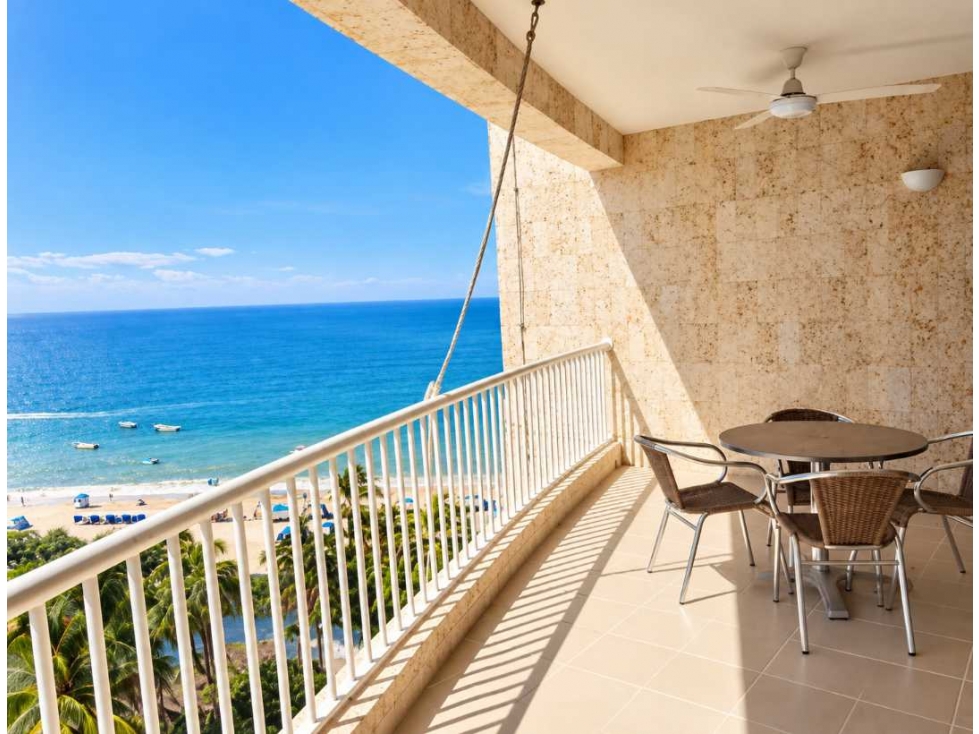 Apartamento en venta primera línea de playa irotama del mar - 005R
