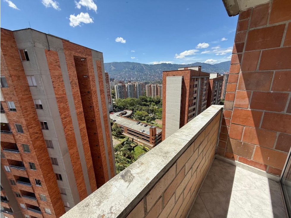 Arriendo apartamento Loma de los Bernal — foto 6