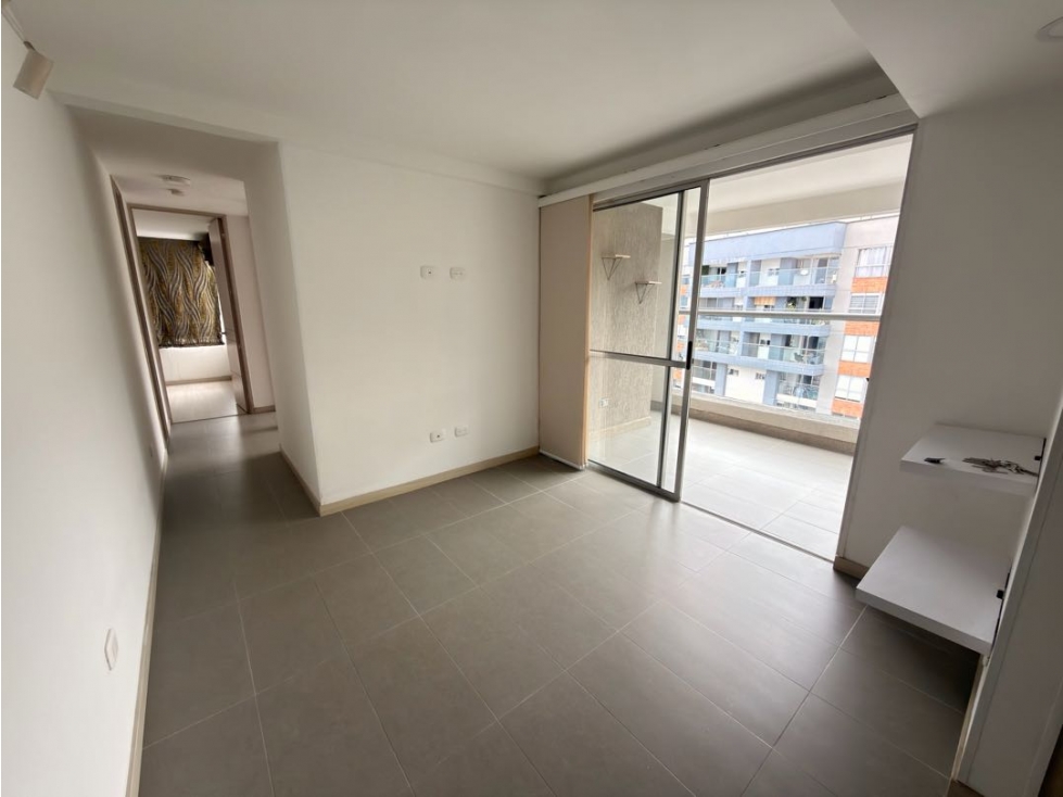 Arriendo apartamento Loma de los Bernal — foto 3