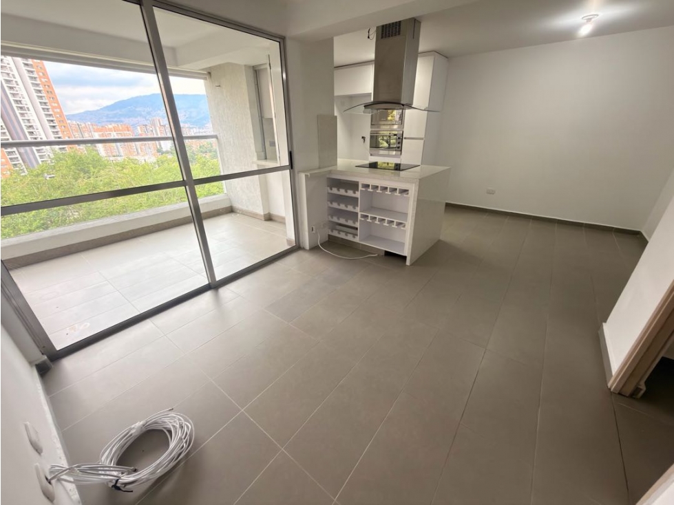 Arriendo apartamento Loma de los Bernal — foto 4