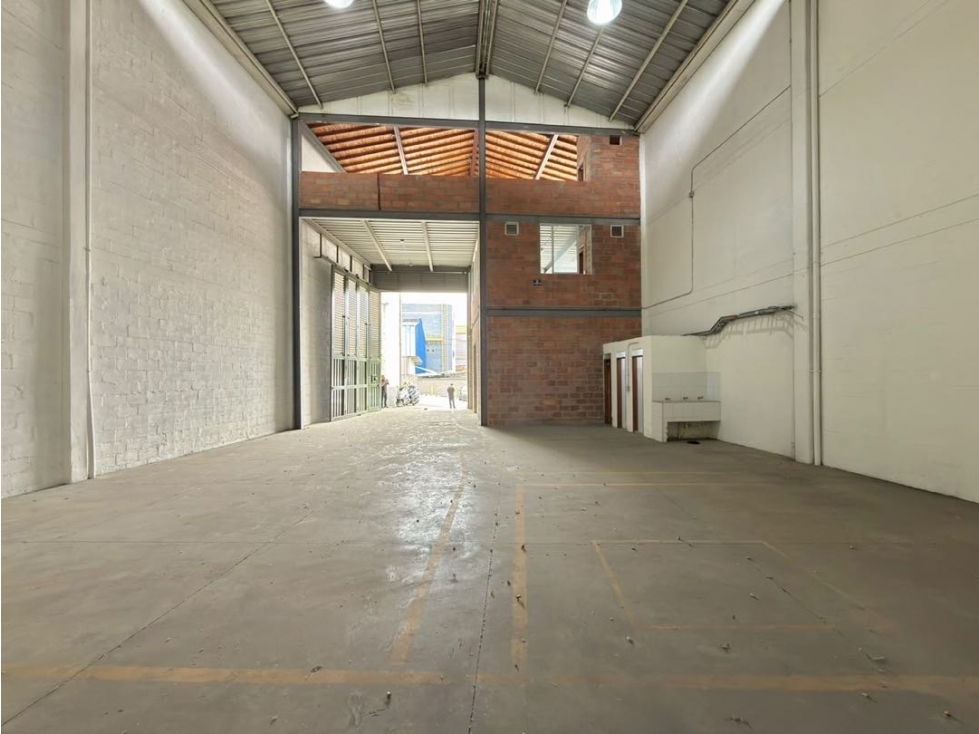 ARRIENDO BODEGA EN LA ESTRELLA, ANTIOQUIA - 2