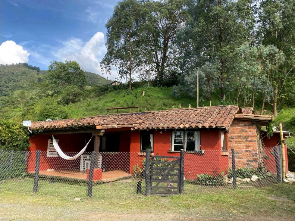 ARRIENDO CASA CAMPESTRE EN LA ESTRELLA SECTOR SAN ISIDRO