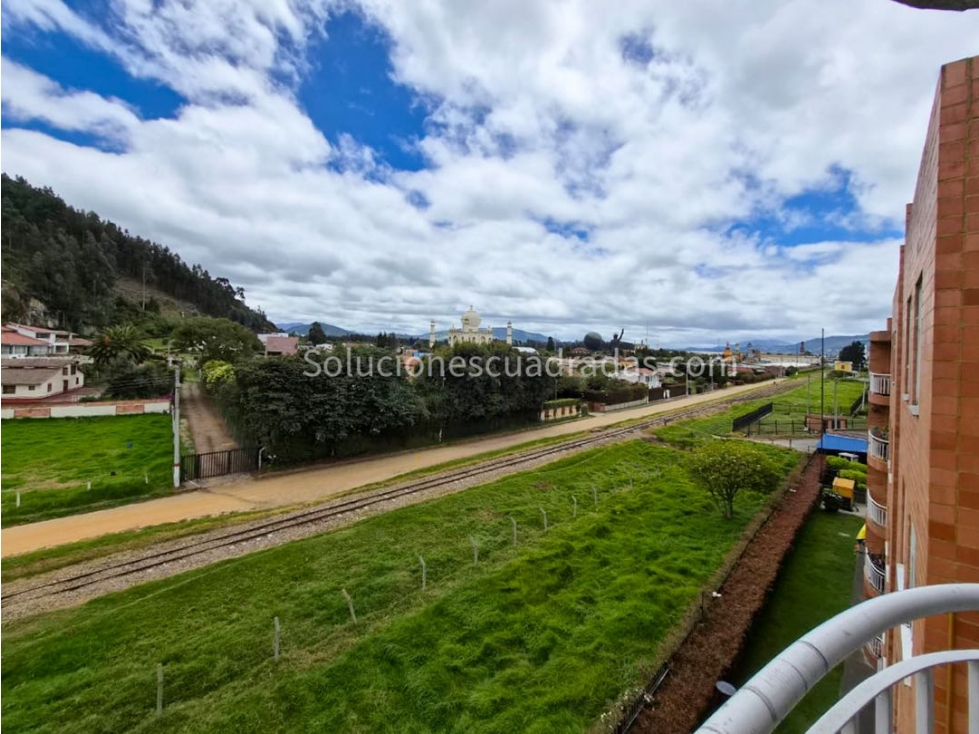Venta/Arriendo Apartamento con Parqueadero Cerro Fuerte Briceño Sopó - 3