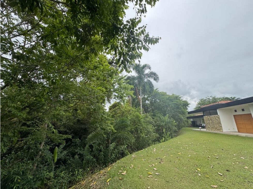 Casa 4 alcobas Conjunto Cerrado Cerritos Pereira — foto 3