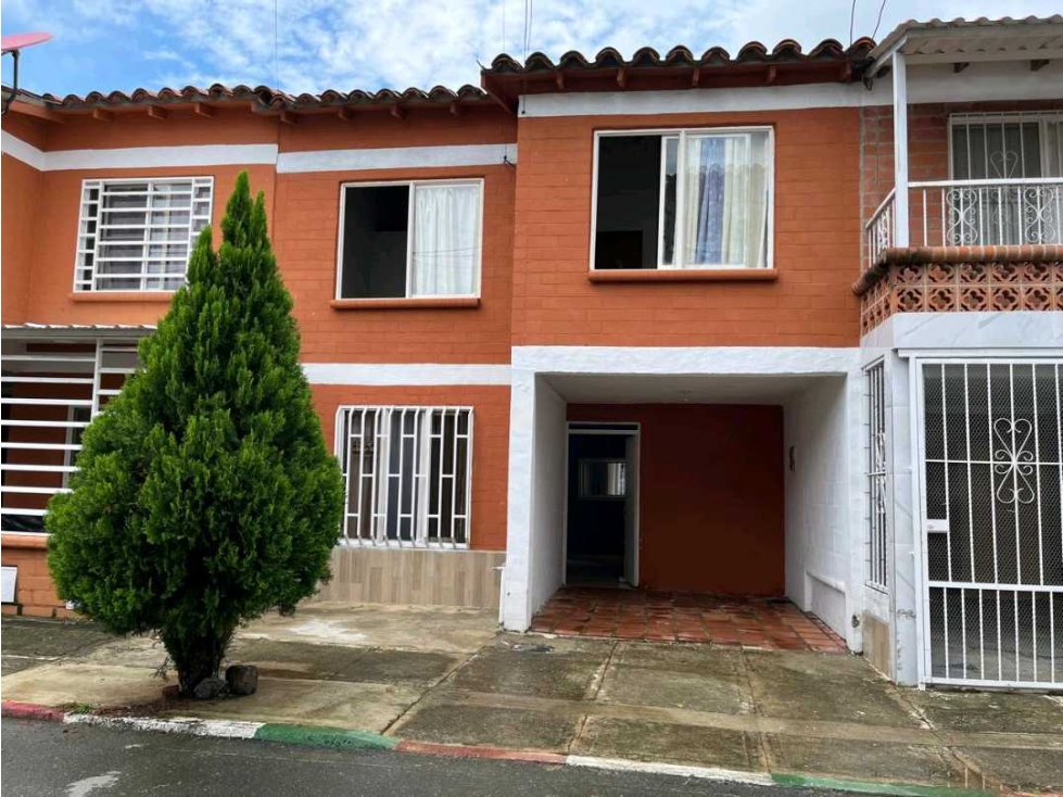 Casa ampliada para detallar al gusto en Condados Sur - Jamundí