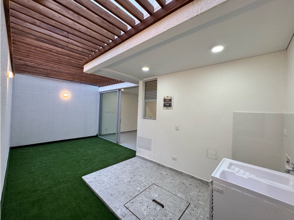 CASA EN VENTA en Coralina Bahía | Patio Amplio