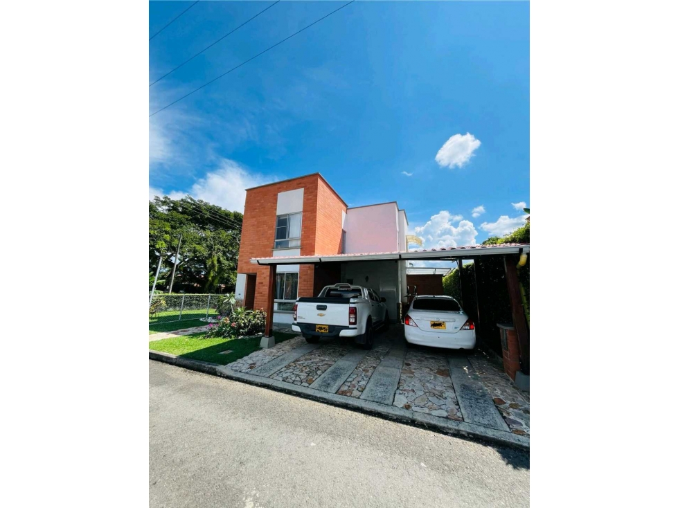 ÇASA EN VENTA EN LAS MERCEDES ALFAGUARA JAMUNDI — foto 2