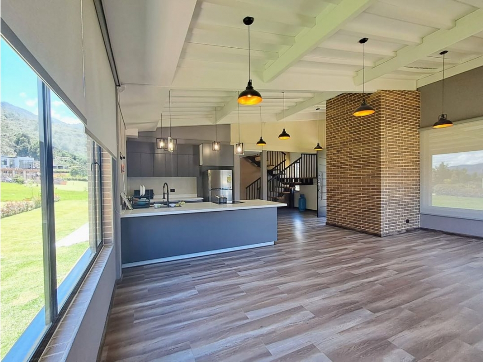 CASA EN VENTA EN SOPO — foto 2