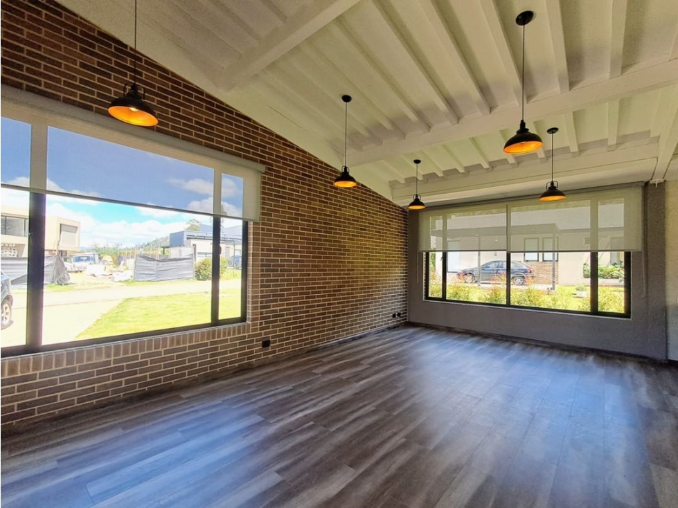 CASA EN VENTA EN SOPO — foto 5