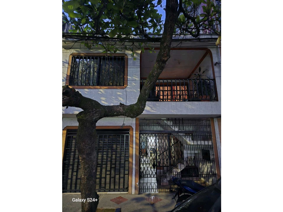 Casa en venta villa Colombia cali