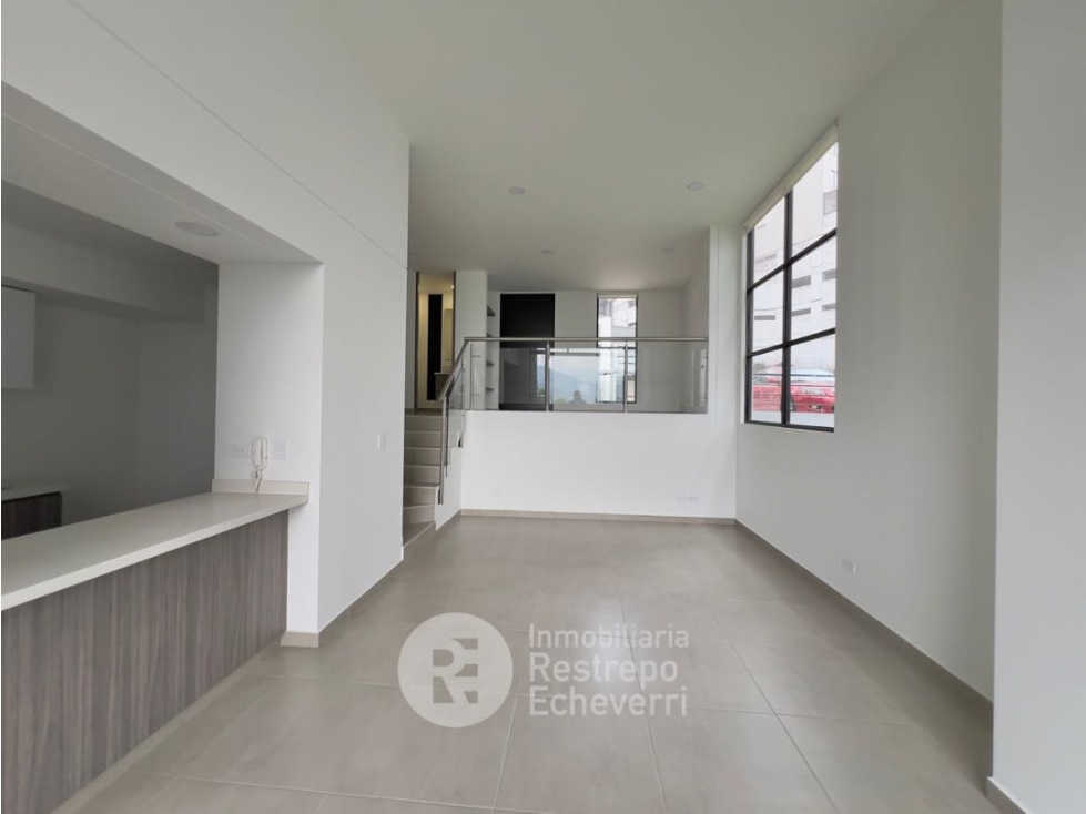Casa esquinera en conjunto en venta, barrio Milán, Manizales — foto 4