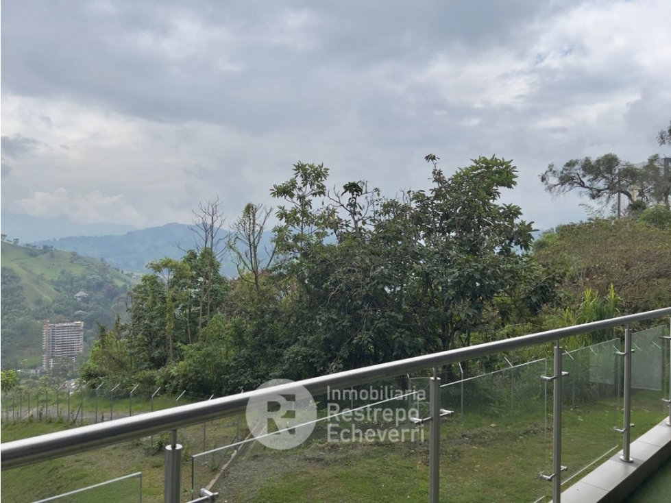 Casa esquinera en conjunto en venta, barrio Milán, Manizales — foto 5