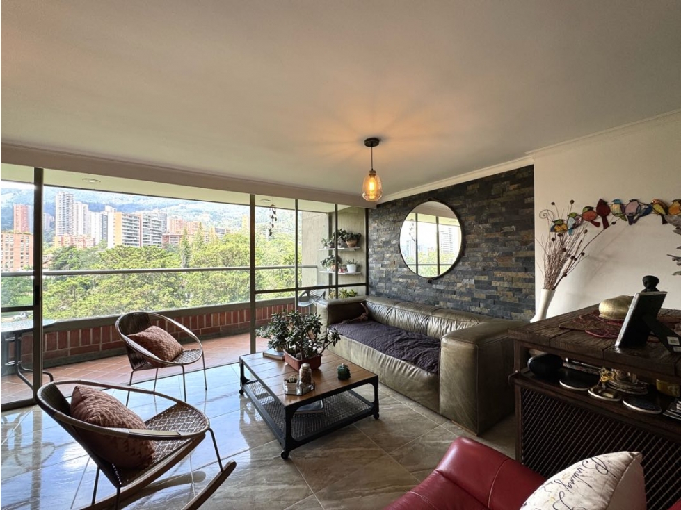 Venta apartamento balcón vista panorámica. El Poblado, San Lucas. - 2