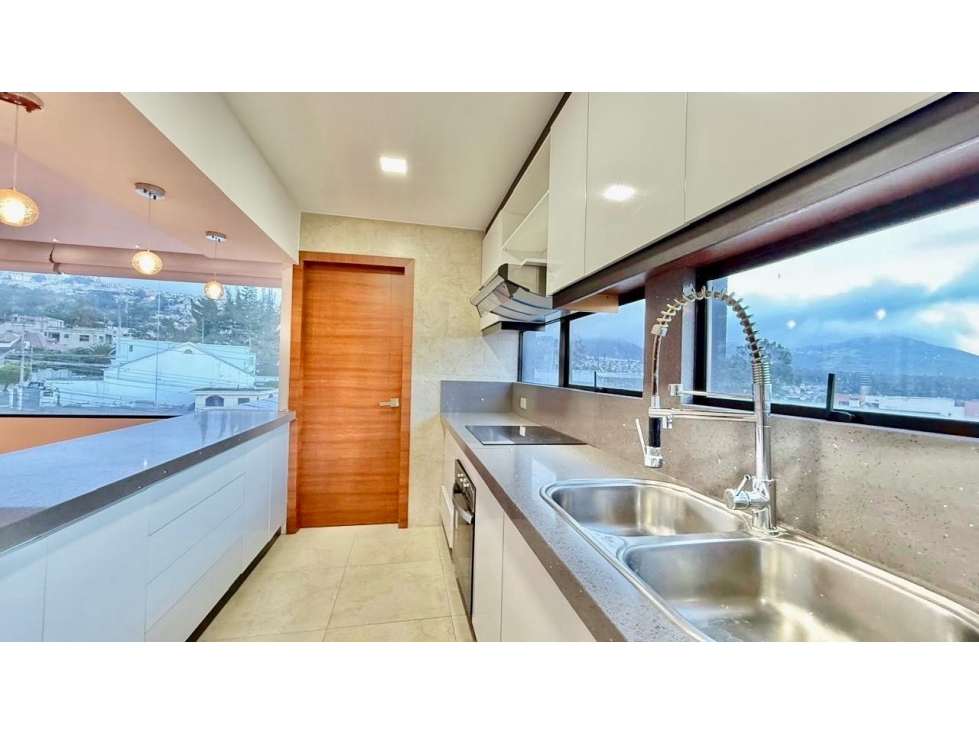 El Condado, Departamento en Venta, 196m2, 2 Habitaciones — foto 2