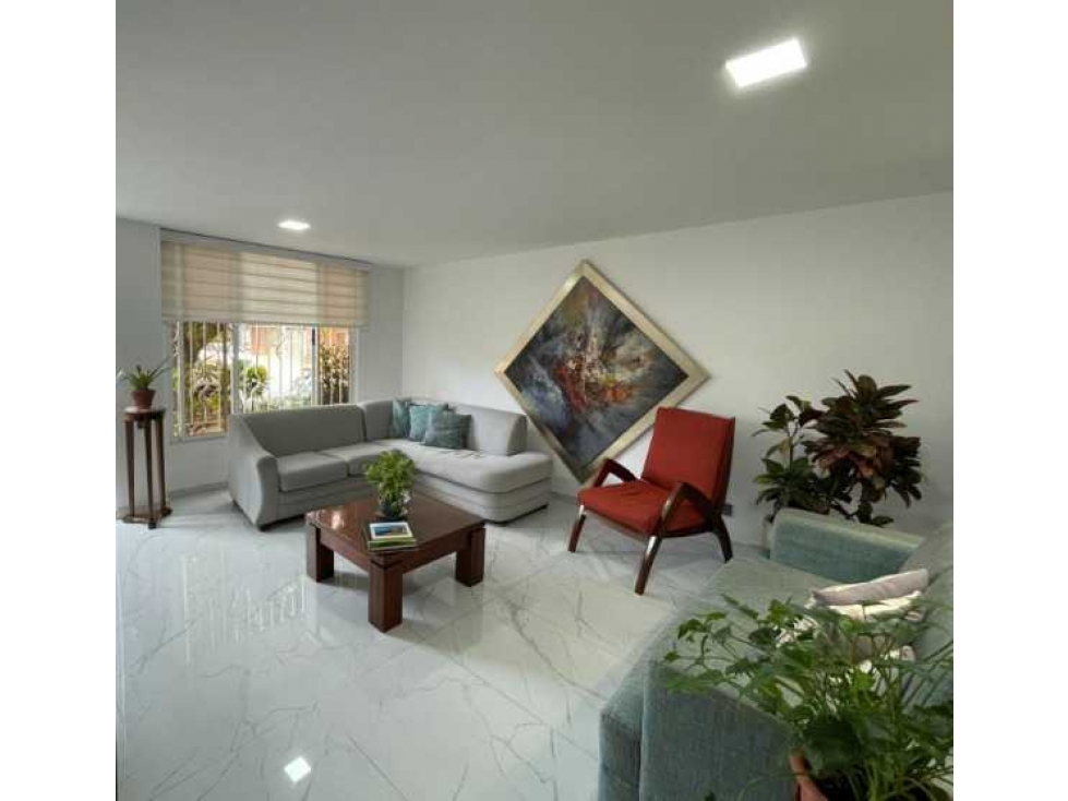 Hermosa casa en venta totalmente remodelada flora Norte de cali — foto 2