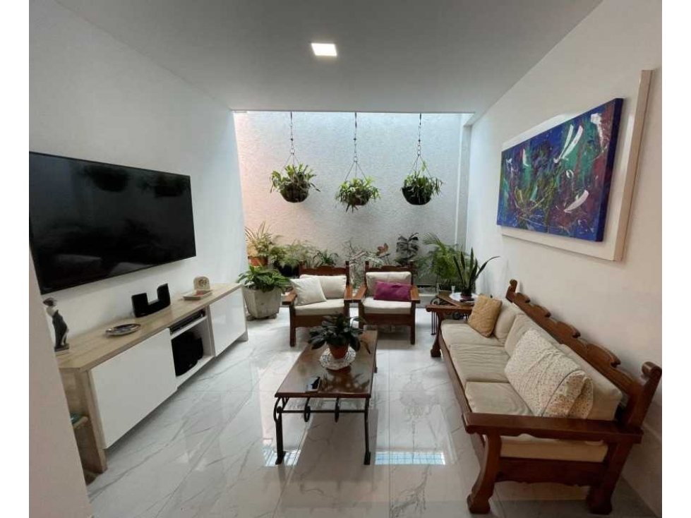 Hermosa casa en venta totalmente remodelada flora Norte de cali — foto 3