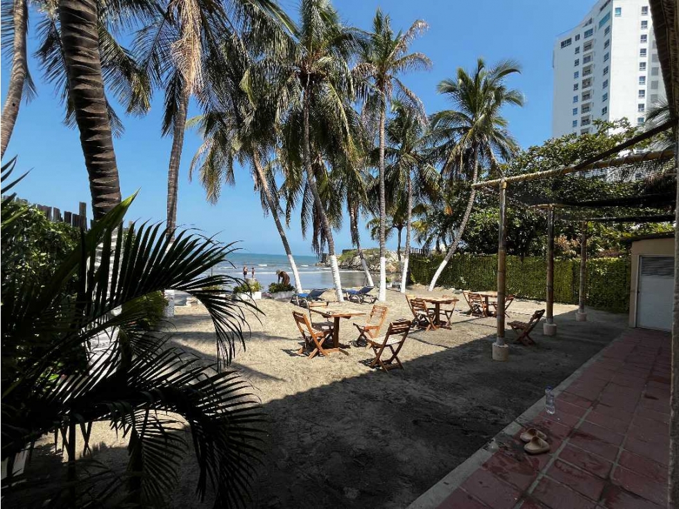 Hotel en primera línea de playa en Rodadero Sur - 005R - 4