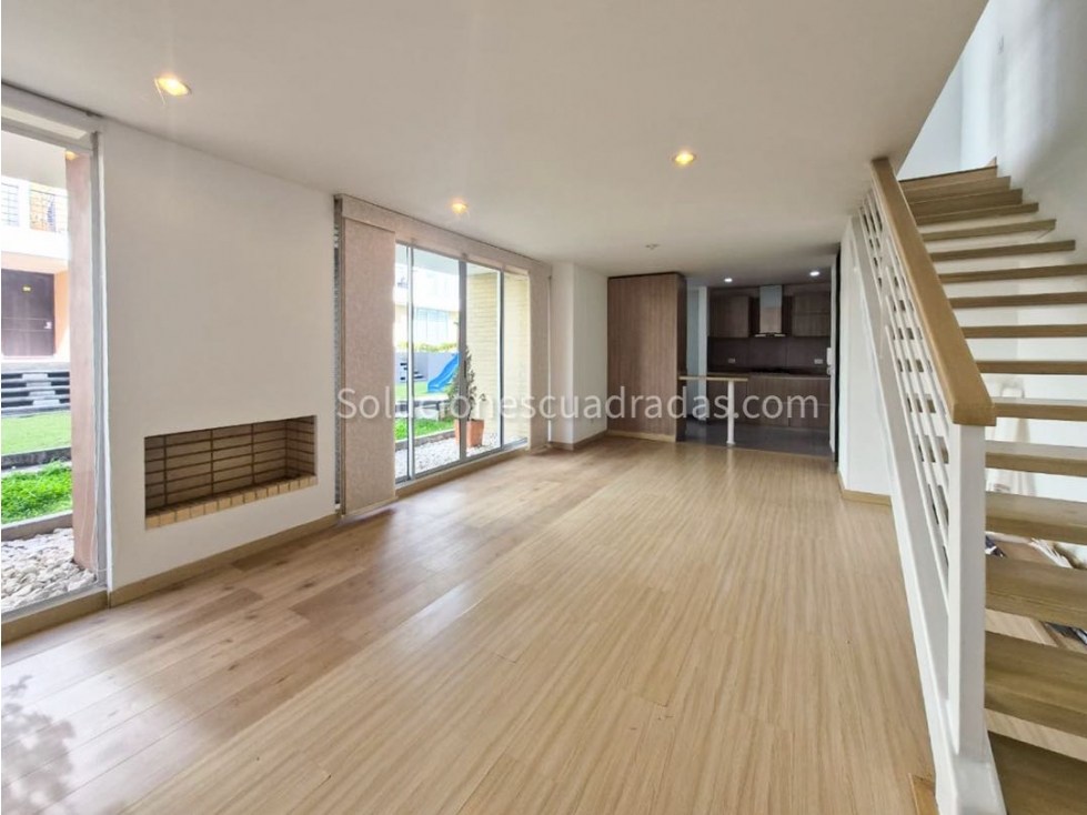 Arriendo Casa en Centro de Sopo CR Rosales - 1
