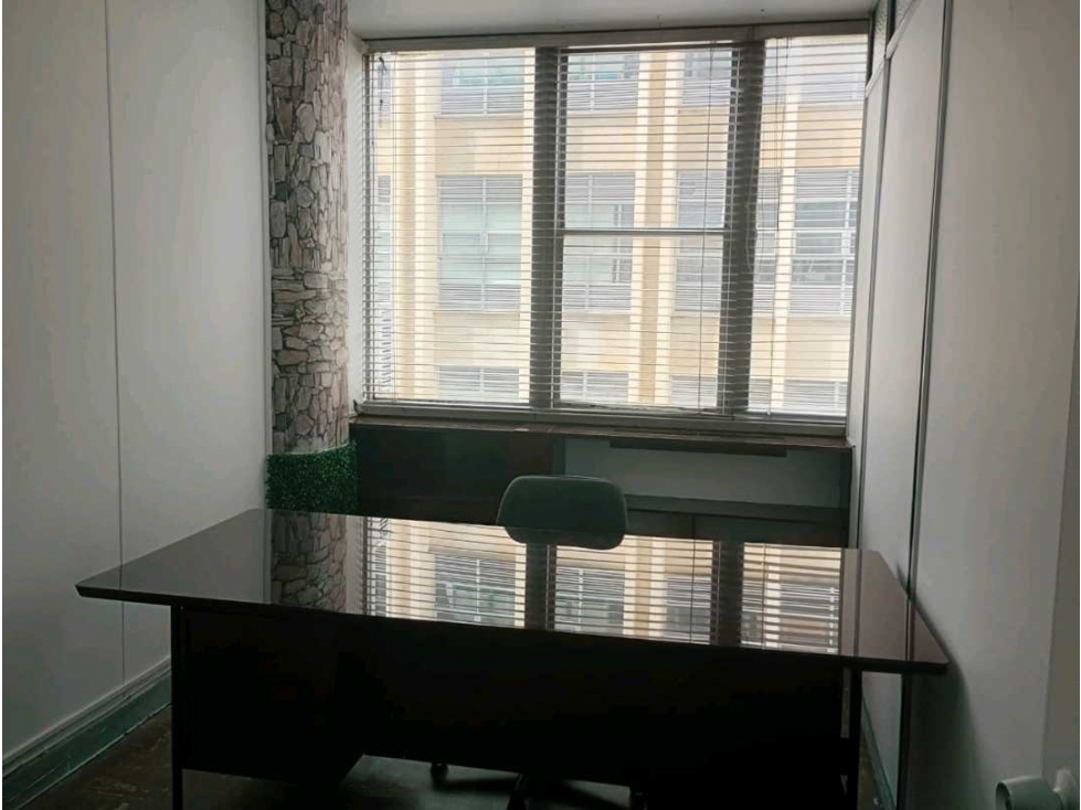 VENTA OFICINAS EN EL CENTRO DE CALI