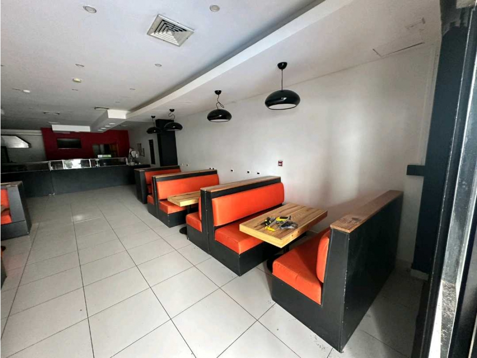 ALQUILER LOCAL PARA RESTAURANT EN PLAZA NEW YORK — foto 2