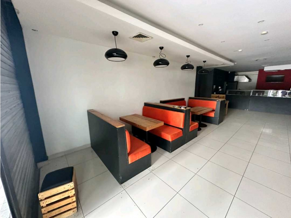 ALQUILER LOCAL PARA RESTAURANT EN PLAZA NEW YORK — foto 4