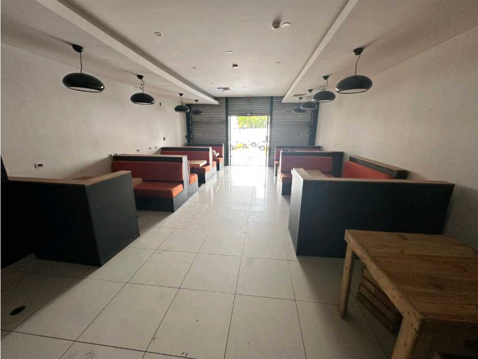 ALQUILER LOCAL PARA RESTAURANT EN PLAZA NEW YORK — foto 5