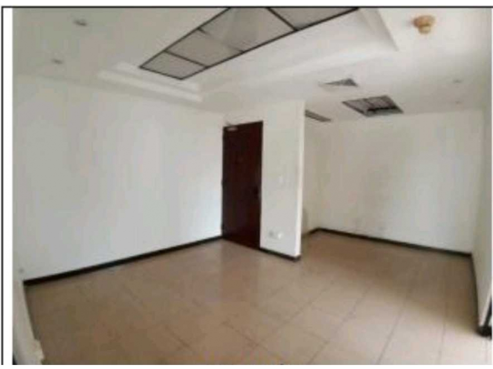 VENTA OFICINA 86.91M2 GRAN OPORTUNIDAD EN AREA BANCARIA TORRE ADVANCED — foto 2