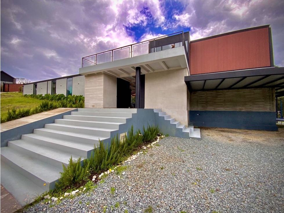 VENTA CASA CAMPESTRE SEMIPARCELACIÓN ALTO PALMAS