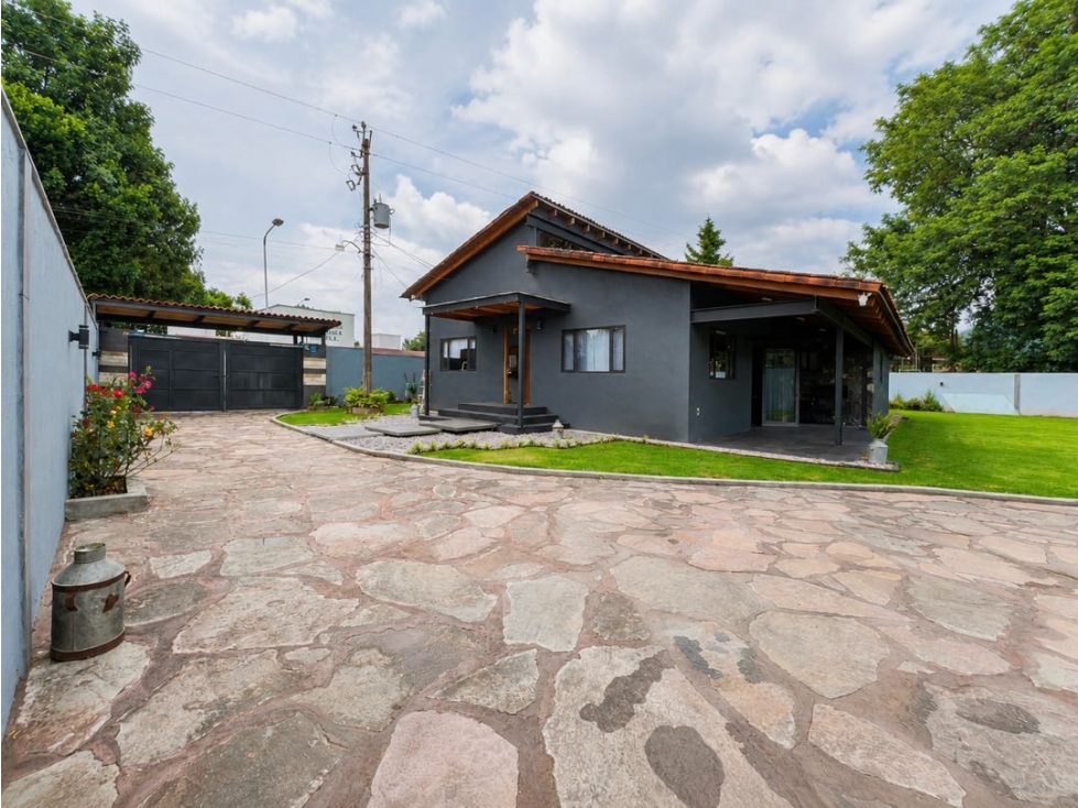 RENTA DE CASA MUY ILUMINADA Y CON AMPLIO JARDIN | CERRO GORDO — foto 3