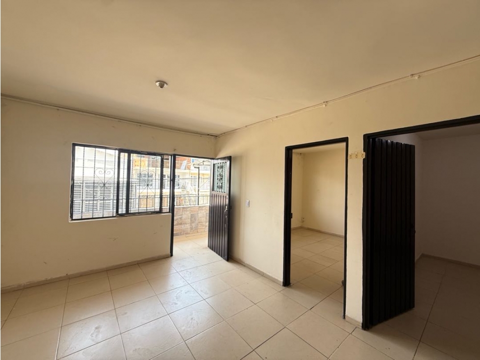 SE ALQUILA APARTAESTUDIO DOS AMBIENTES SEGUNDO PISO EL JARDIN