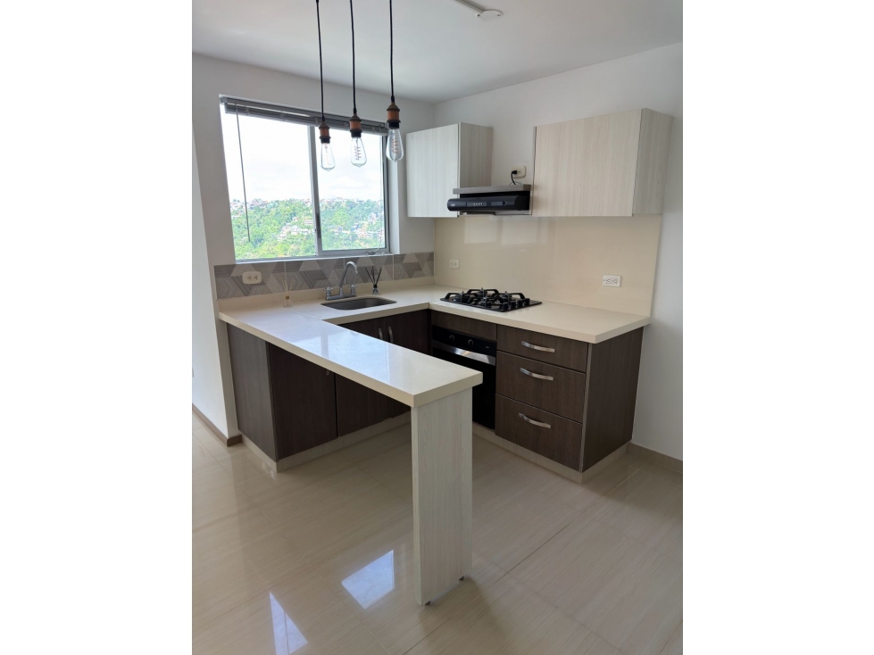 Se vende apartamento de 3 habitaciones, Álamos — foto 2