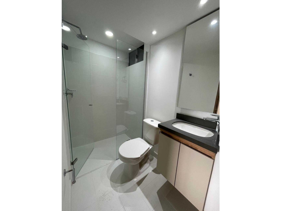 APTO 50m² PARA INVERSIÓN RENTANDO EN UNIDAD CERRADA VISTA A RESERVA — foto 4