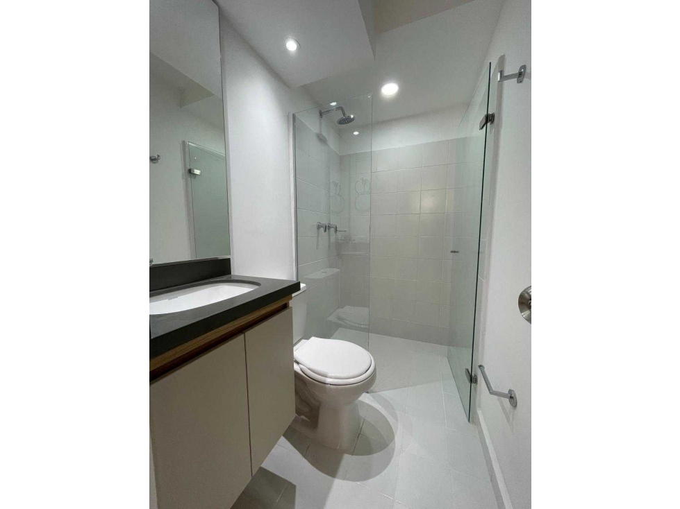 APTO 50m² PARA INVERSIÓN RENTANDO EN UNIDAD CERRADA VISTA A RESERVA — foto 5