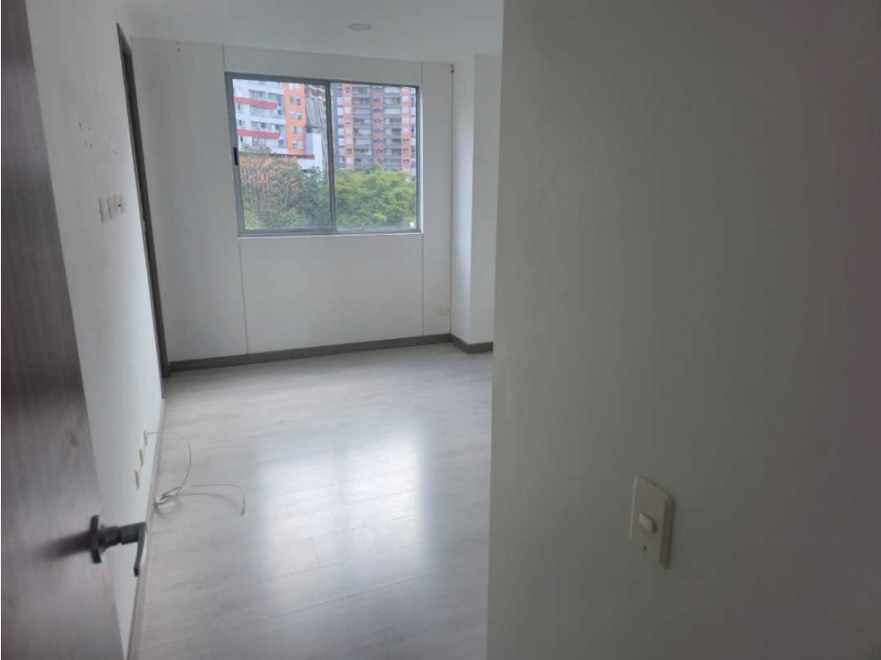 VENTA APARTAMENTO 139MTS VESTIER Y BAÑO EN CADA HABITACION SABANETA — foto 6