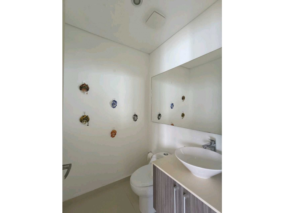 VENDO EXCLUSIVO APARTAMENTO, 116MTS. ALTOS DE MONTICHELLO — foto 3