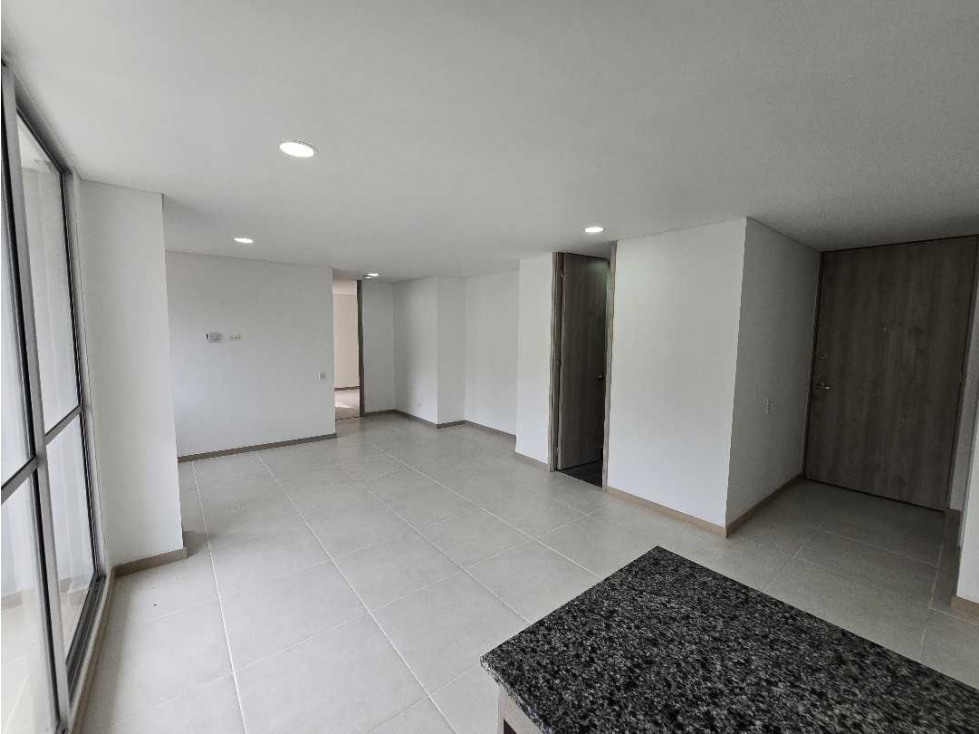 VENDO HERMOSO APARTAMENTO EN ENVIGADO, SECTOR LAS ANTILLAS — foto 4