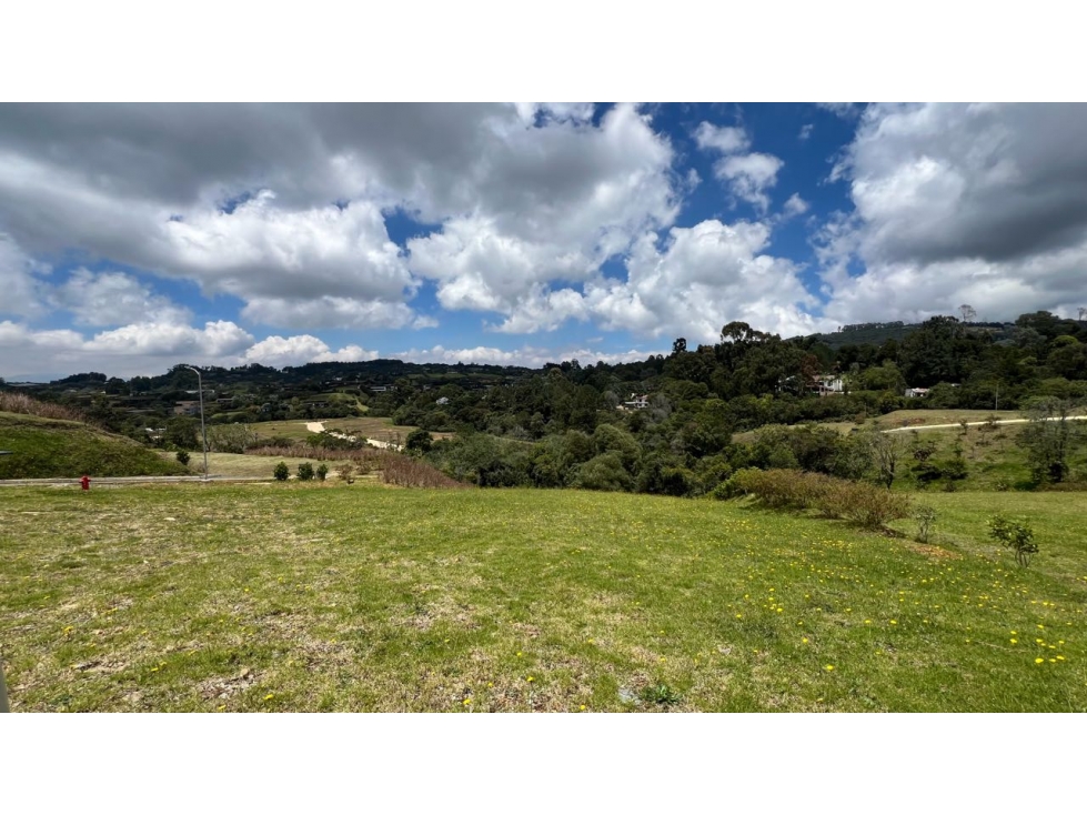 Copia de VENDO LOTE EN LA PARCELACIÓN NEVU EN EL ALTO DE LAS PALMAS — foto 2