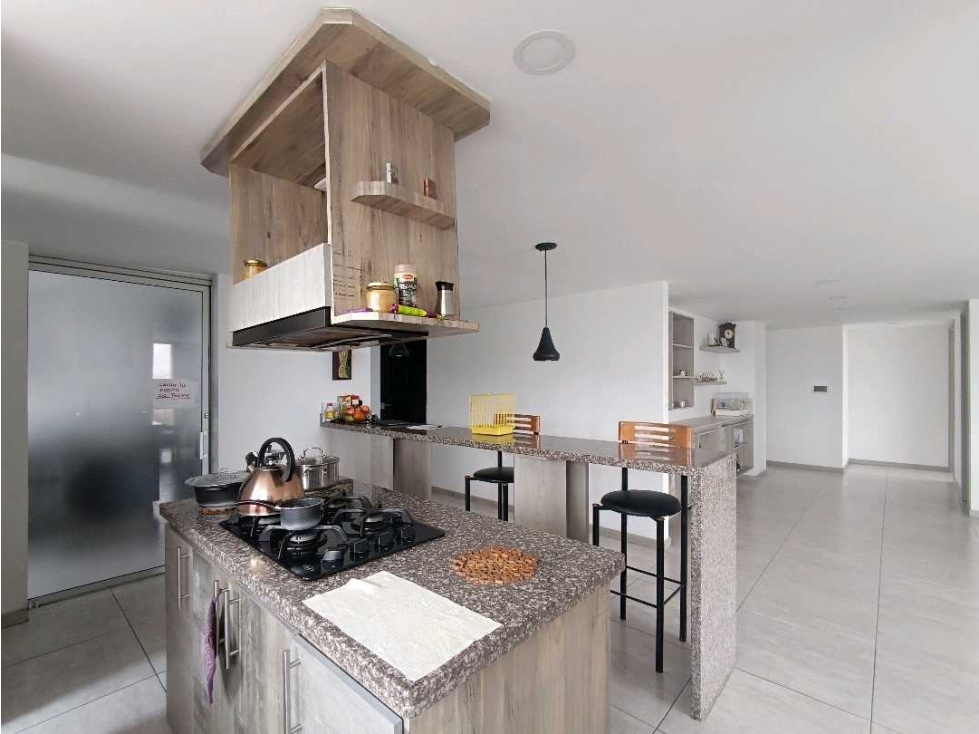 Venta Apartamento 4 alcobas Chipre Manizales