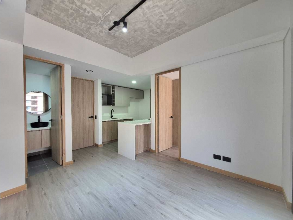 VENTA APARTAMENTO POBLADO LAS PALMAS COUNTRY - PARA ESTRENAR