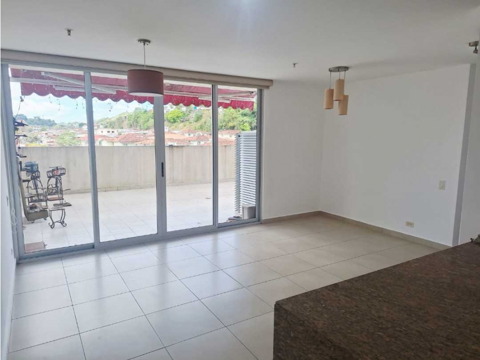 ALQUILER APARTAMENTO PH PORTO ALEGRE VILLA LUCRE TERRAZA AMPLIA VV — foto 3