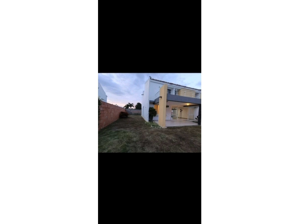 VENTA CASA EN EL CASTILLO SUR DE CALI — foto 3
