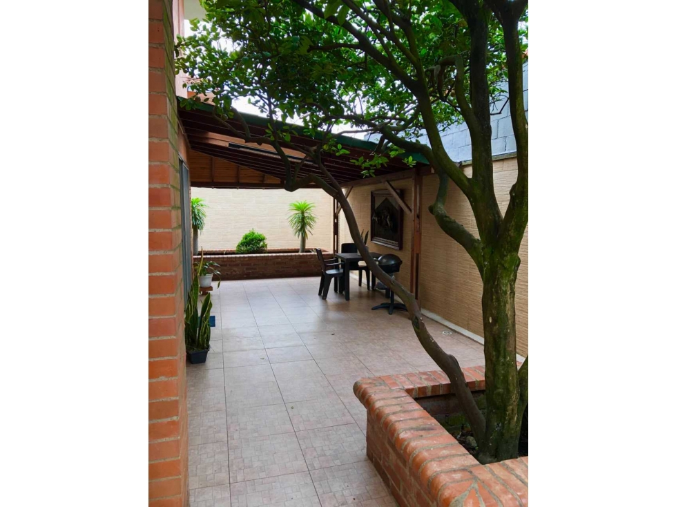 VENTA CASA EN EL CASTILLO SUR DE CALI — foto 2