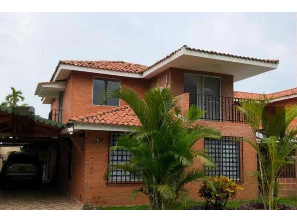 VENTA CASA EN EL CASTILLO SUR DE CALI — foto 2